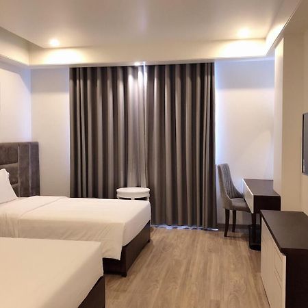 Lotus Hotel & Apartment Hai Phong Eksteriør billede