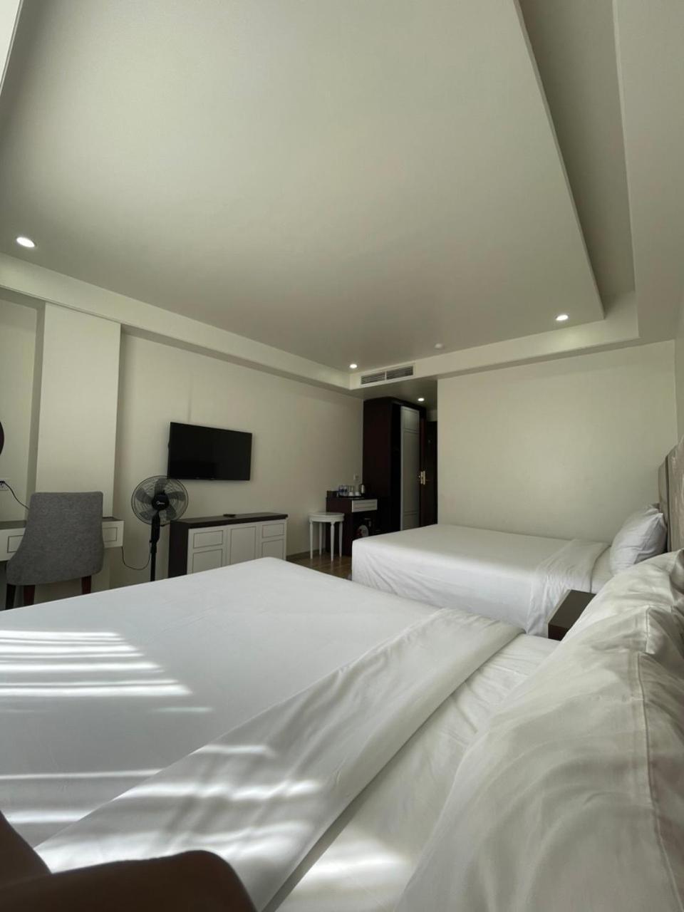 Lotus Hotel & Apartment Hai Phong Eksteriør billede