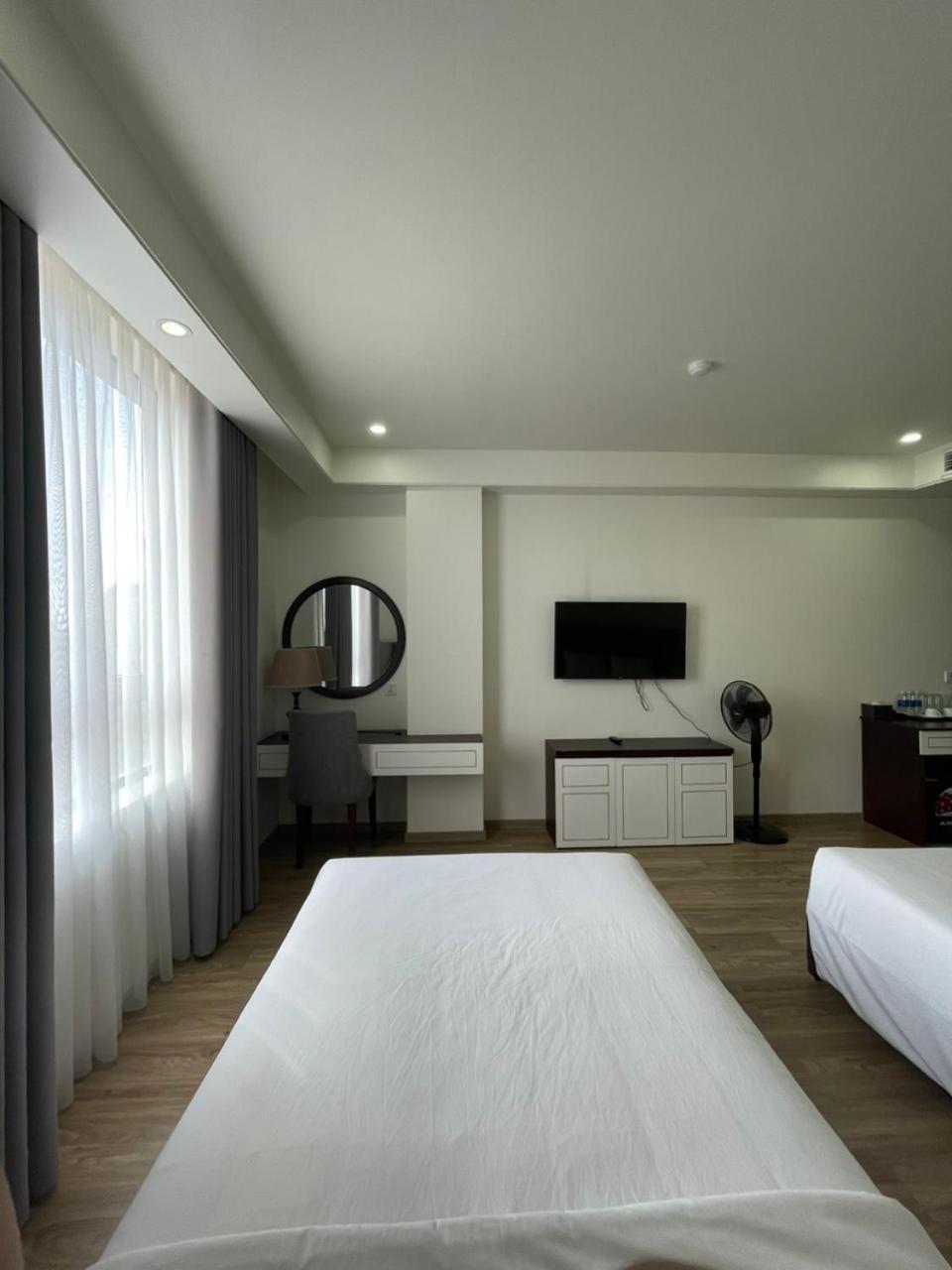 Lotus Hotel & Apartment Hai Phong Eksteriør billede